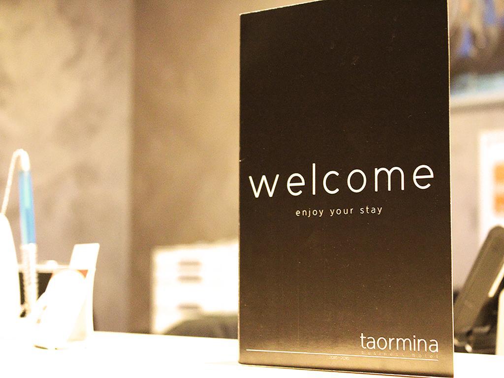 Hotel Taormina Brussels Airport 자벤템 외부 사진